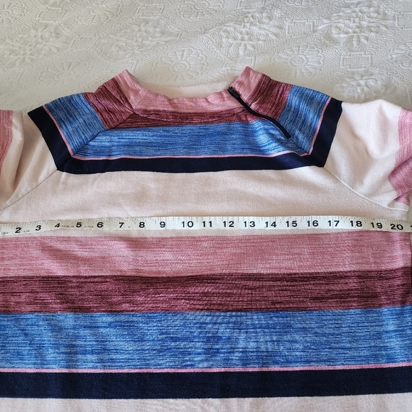 T by Talbots Mock Neck Collar Zipper Athletic Long Sleeve Women's Top Size L - Picture 3 of 6